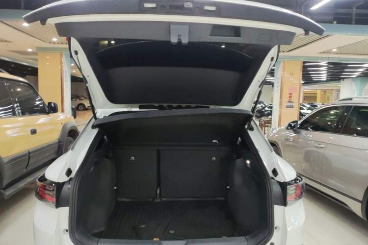 Used Volkswagen ID.4 CROZZ 2024 Pure Edition Limited Edition Trunk