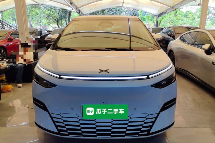 Used XPeng X9 2025 740 Ultra-Long Range Max Front