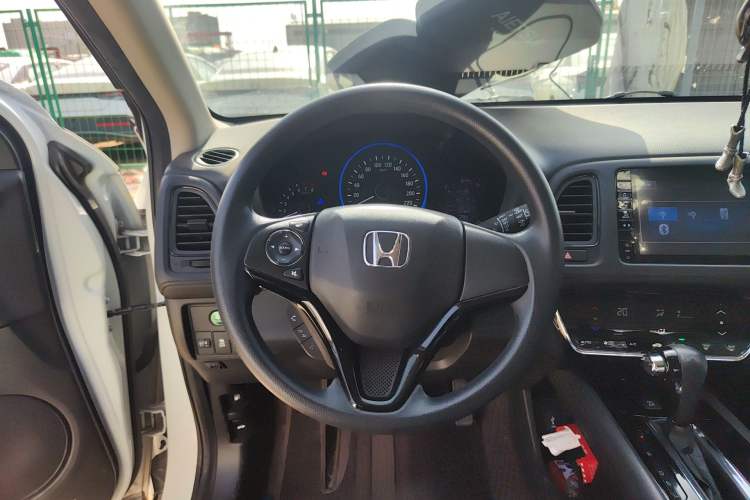 Used Honda Vezel 2019 220 TURBO CVT Luxury Edition China VI