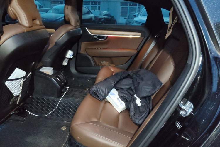 Used Volvo S90 2021 B5 Zhiyi Luxury Edition