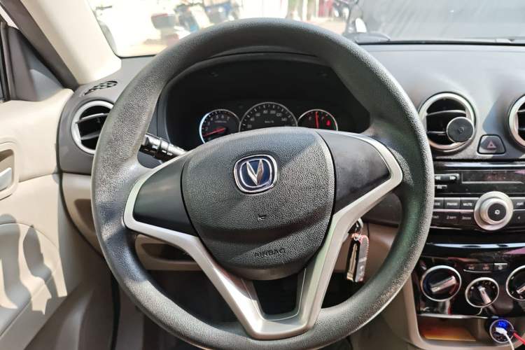 Used Changan Alsvin V3 2015 1.4L Manual Warm-Hearted Model China V Standard
