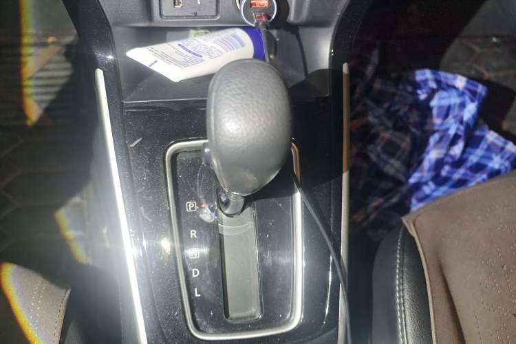 Used Nissan Sylphy 2021 Classic 1.6XL CVT Luxury Edition Gear Lever