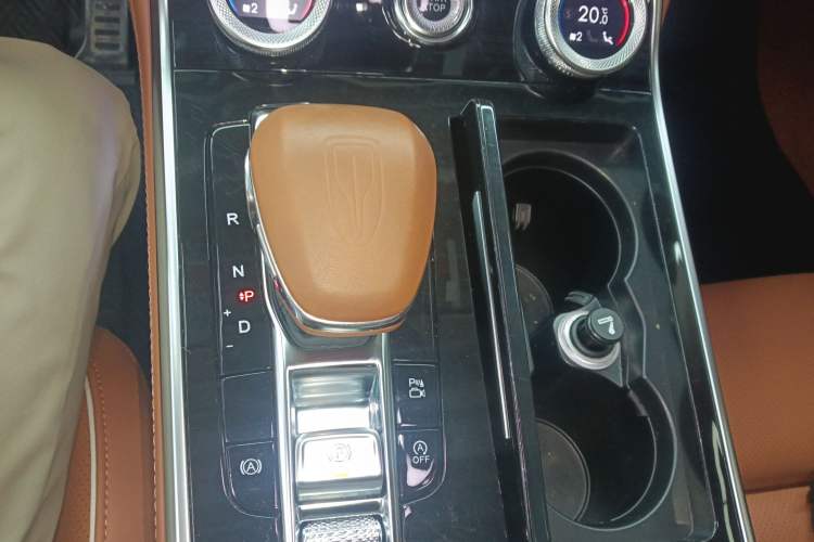 Used Hongqi H9 2022 2.0T Smart Connect Flagship Edition
