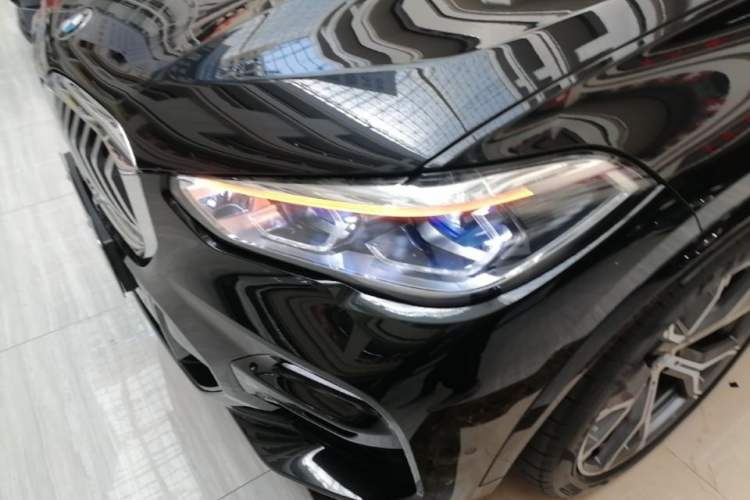 Used BMW X5 2020 xDrive40i Luxury Model with M Sport Package
