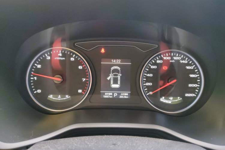 Used SOL X8 2021 300T DCT Luxury Smart Connect Edition 6 Seats