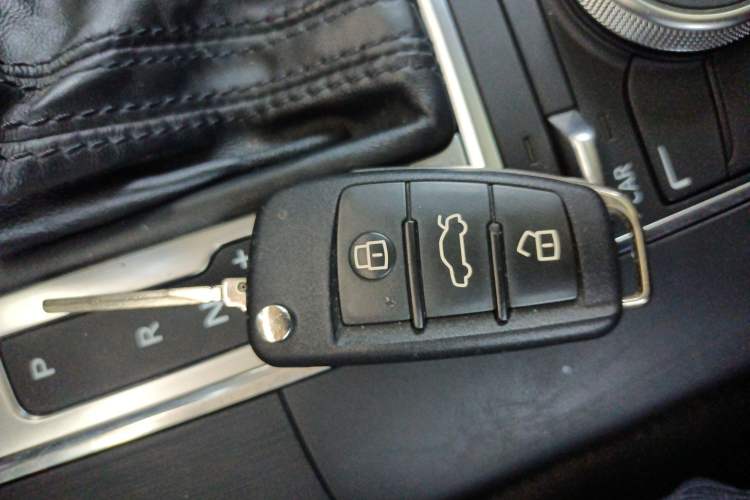 Used Audi A3 2015 Sportback 35 TFSI Millionth Anniversary Comfort Model Vehicle Key