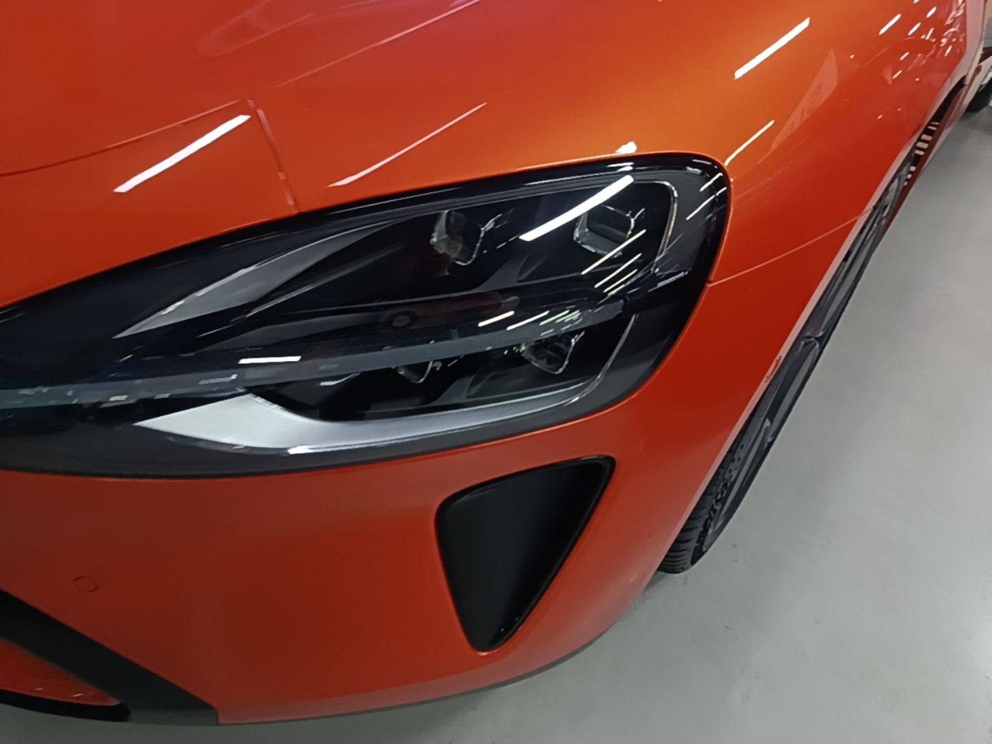 Xiaomi Auto SU7 2024 Four-Wheel Drive Ultra-Long Range Advanced Intelligent Driving Max Edition — снимка 8