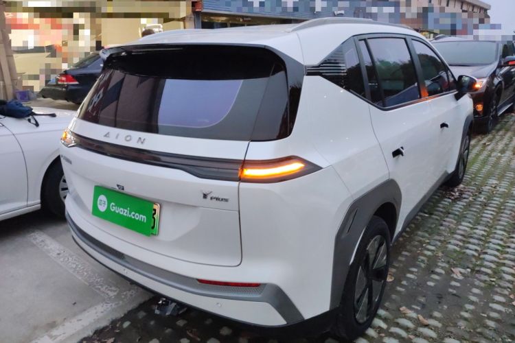 Used AION Y 2023 Younger
