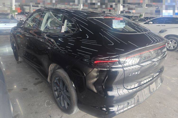 Used IM LS6 2026 Model Range-Extending 66 Max+ Rear Left 45 Deg