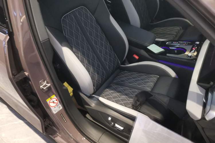 Used Audi A5L 2026 2.0T Sport Plus
