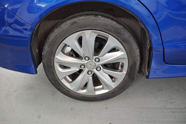 Used Honda Jade 2017 1.8L automatic Comfort version 5 seats
