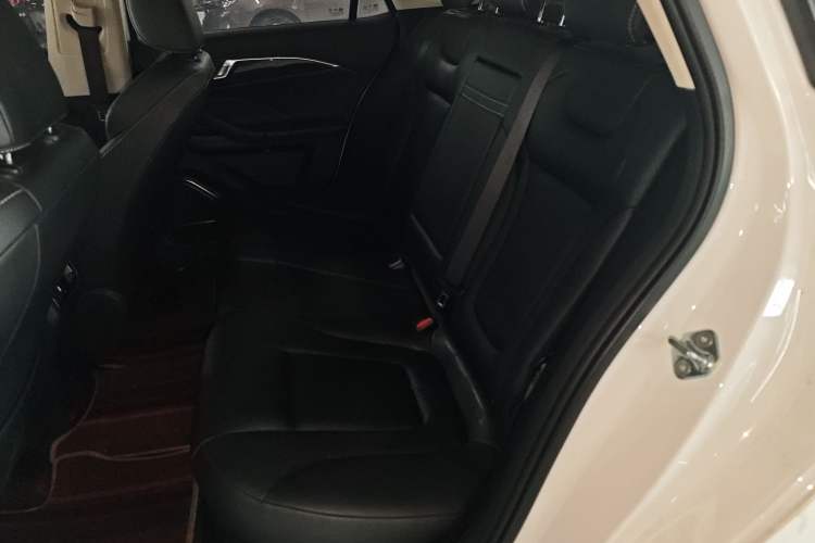 Used Bestune B70 2024 Fourth Generation 2.0T Lingyu Version
