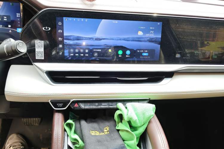 Used Geely Auto Monjaro L 2021 2.0TD DCT EVO Two-Wheel Drive Prestige Version
