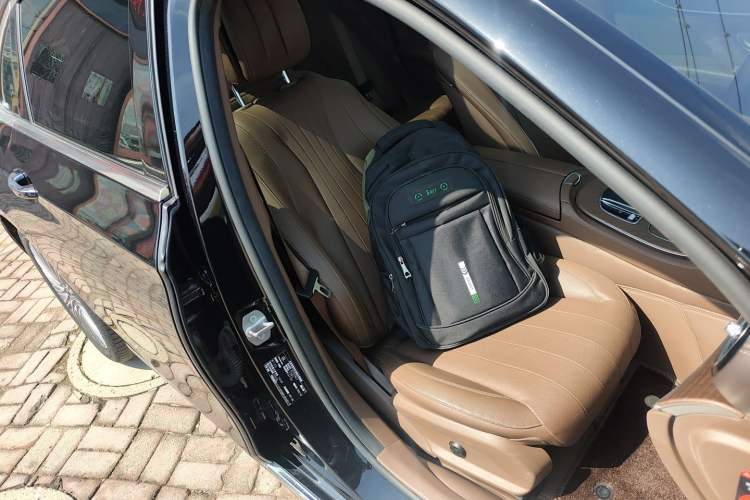 Used Mercedes-Benz E-Class 2023 E 300 L Stylish Model
