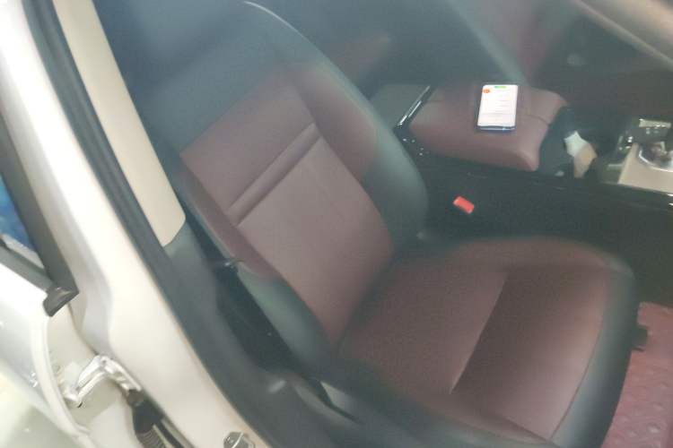 Used Land Rover Range Rover Evoque 2022 Aurora L 249 PS R-Dynamic Luxury Edition