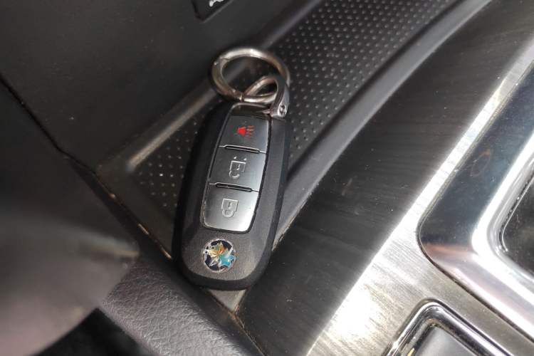 Used Venucia T90 2017 2.0L CVT Smart Edition