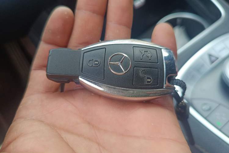 Used Mercedes-Benz S-Class 2017 S 320 L Business Model Vehicle Key