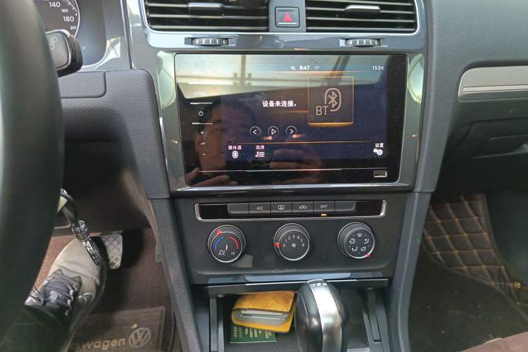 Used Volkswagen Golf 2020 280TSI DSG Comfort Version Audio And AC Panel