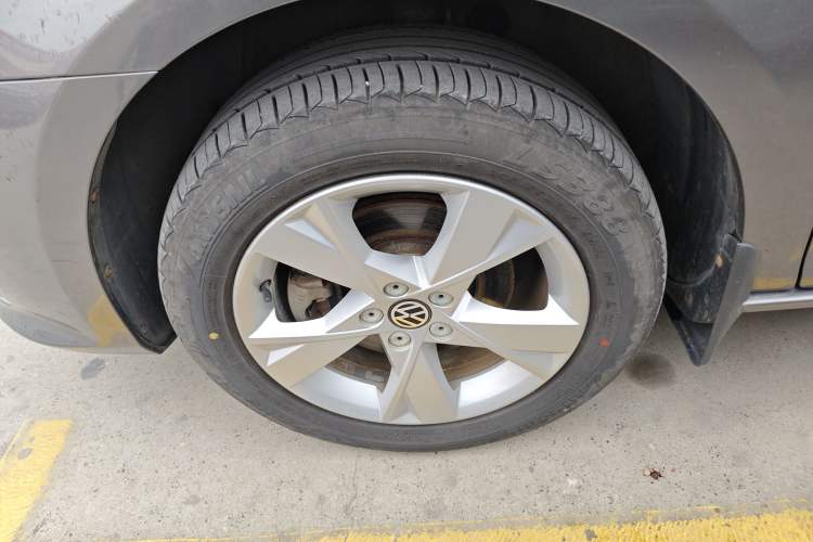 Used Volkswagen Bora 2014 1.6L Automatic Comfort Model