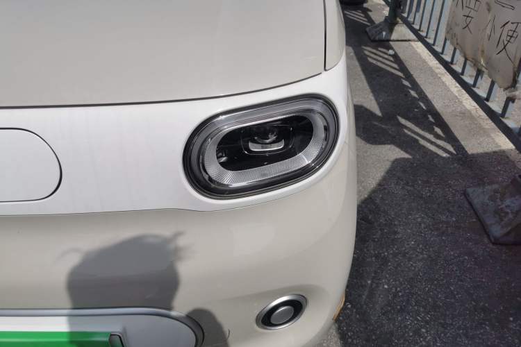 Used Wuling Hongguang MINIEV 2024 3rd Generation 215km Youth Edition Left Front Headlight