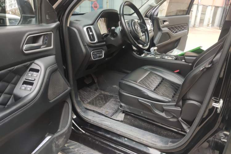 Used Great Wall Poer 2021 2.0T Global Version Passenger Automatic Diesel Two-Wheel Drive Comfort Trim Standard Cab GW4D20M Driver Seat