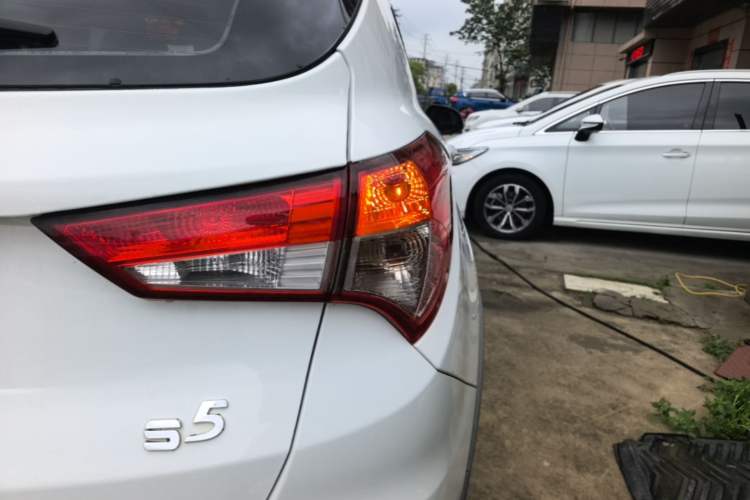 Used Haima S5 2015 1.5T CVT Luxury Sport Edition