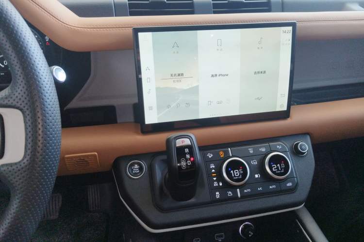 Used Land Rover Defender 2022 110 P400 X-DYNAMIC HSE
