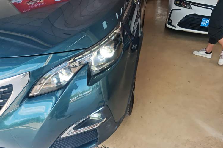 Used Peugeot 5008 2019 360THP 7-Seater Flagship Edition Left Front Headlight