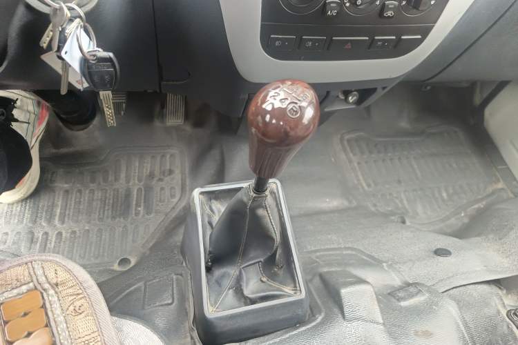 Used King Long Golden Way 2018 2.0L Van Series 4G20 Gear Lever