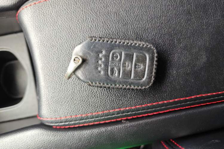 Used Honda Civic 2016 220TURBO CVT Luxury Edition Vehicle Key