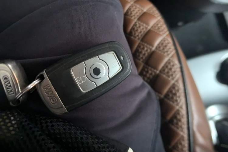 Used Haval H6 2016 Upgraded Model 1.5T Manual Two-Wheel Drive Elite Version Vehicle Key