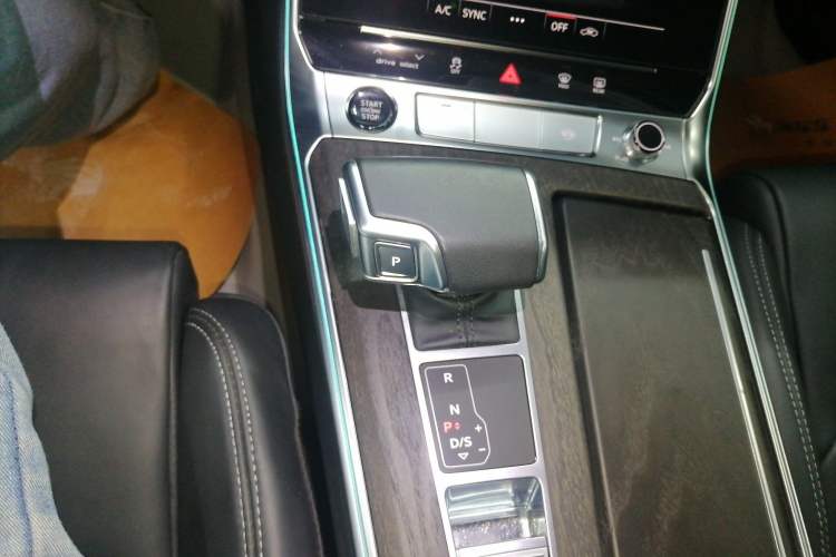 Used Audi A6L 2023 Revised 45 TFSI Prestige Elegant Edition