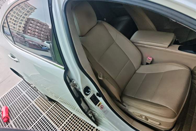 Used Lexus ES 2014 250 Elite Edition
