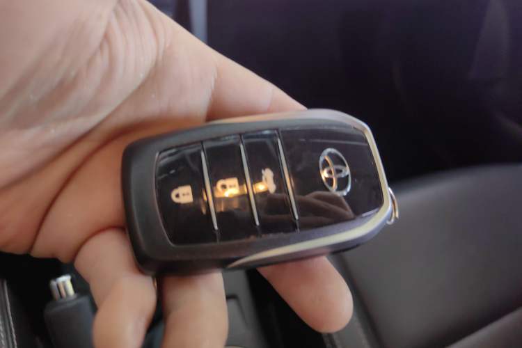 Used Toyota Levin 2014 1.8V CVT Luxury Edition Vehicle Key