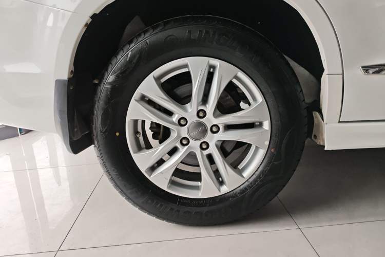 Used Haval H6 2016 Upgraded Model 1.5T Automatic Two-Wheel Drive Elite Version Right Rear Wheel Hub