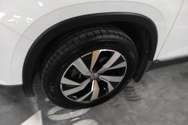 Used Volkswagen Tayron 2020 330TSI Two-Wheel Drive Luxury Smart Connectivity Version