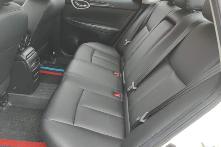 Used Nissan Sylphy 2021 Classic 1.6XL CVT Luxury Edition Left Rear Seat