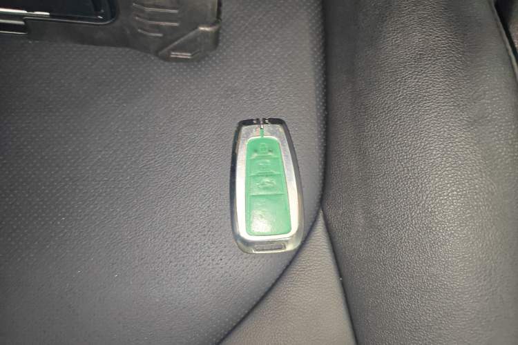 Used Toyota Camry 2021 2.0G Luxury Edition Vehicle Key