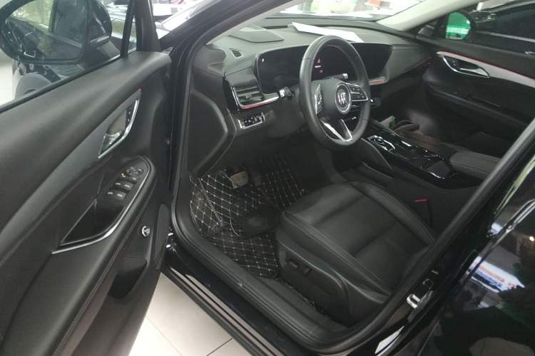 Used Buick Envision 2025 25T Entry-Grade Platinum Edition
