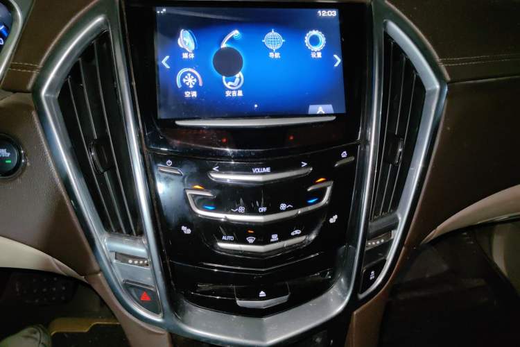 Used Cadillac SRX 2013 3.0L Luxury Model Audio And AC Panel