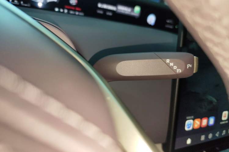 Used Avatr 12 2025 Max Extended-Range Edition Gear Lever