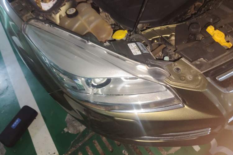 Used Ford Kuga 2013 2.0L GTDi Four-Wheel-Drive Sport Model