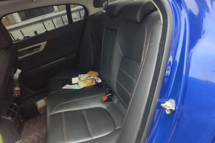 Used Jaguar XEL 2019 2.0T 200 PS Deluxe Edition
