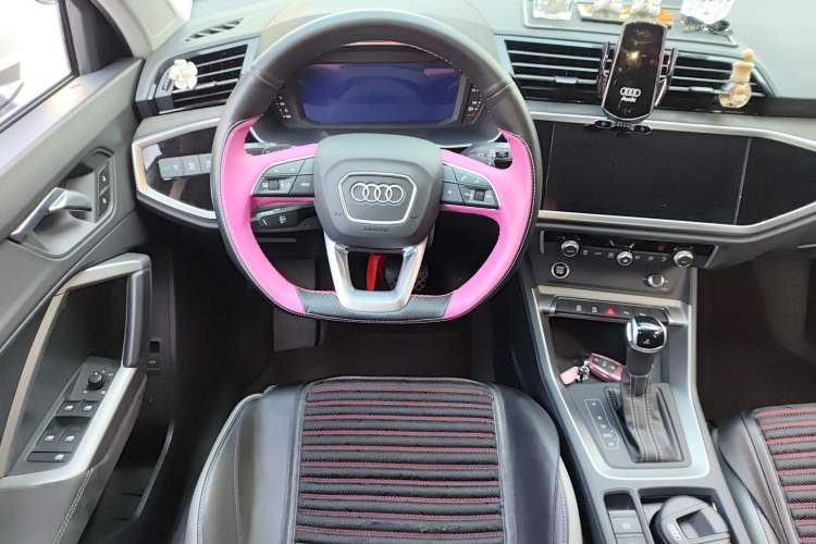Used Audi Q3 2021 35 TFSI Fashion Dynamic Model