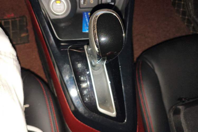 Used Nissan Lannia 2016 1.6L CVT Smart Cool Edition
