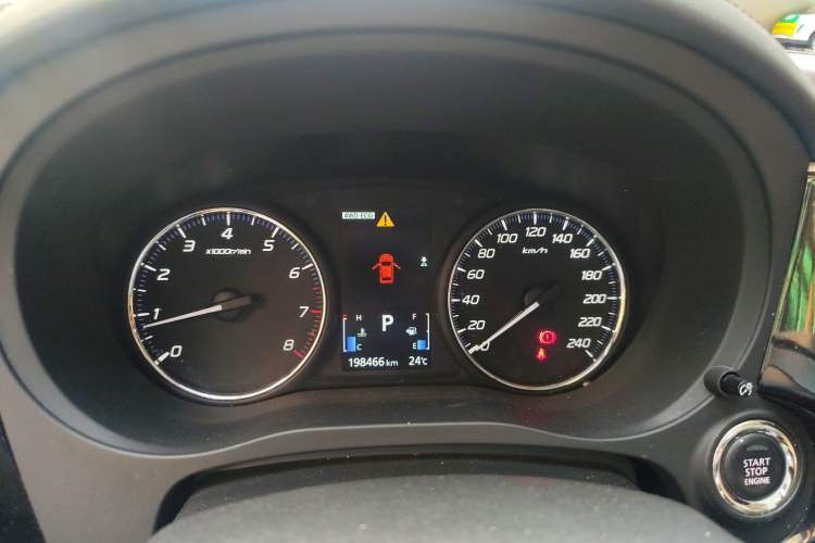 Used Mitsubishi Outlander 2016 2.4L 4x4 Elite Edition 5 Seats Instrument Cluster