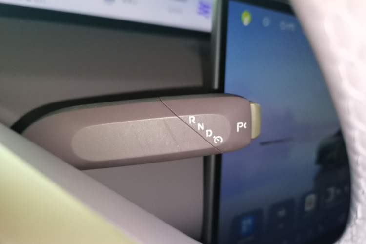 Used Avatr 06 2025 Pro Range-Extended Edition Gear Lever