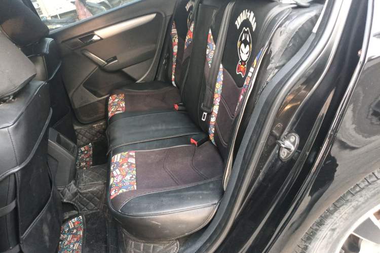 Used Volkswagen Lavida 2013 Revised Classic 1.6L Manual Fashion Edition
