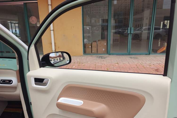 Used Wuling Hongguang MINIEV 2024 3rd Generation 215km Advanced Version