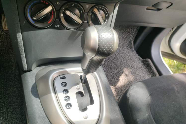 Used Nissan Qashqai 2015 2.0 XL Coolfire CVT 2WD
